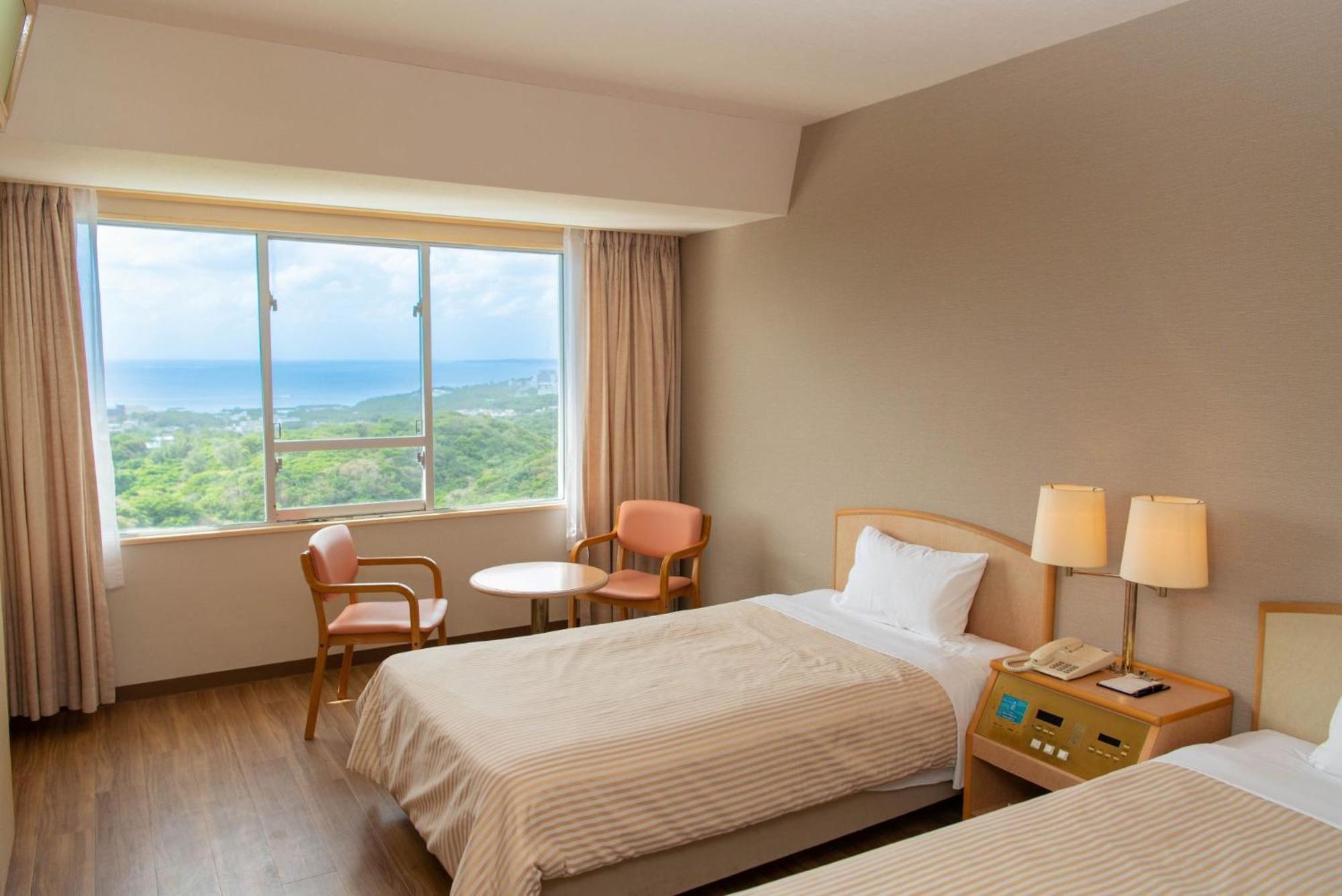 Motobu Green Park And Golf Course Exterior foto